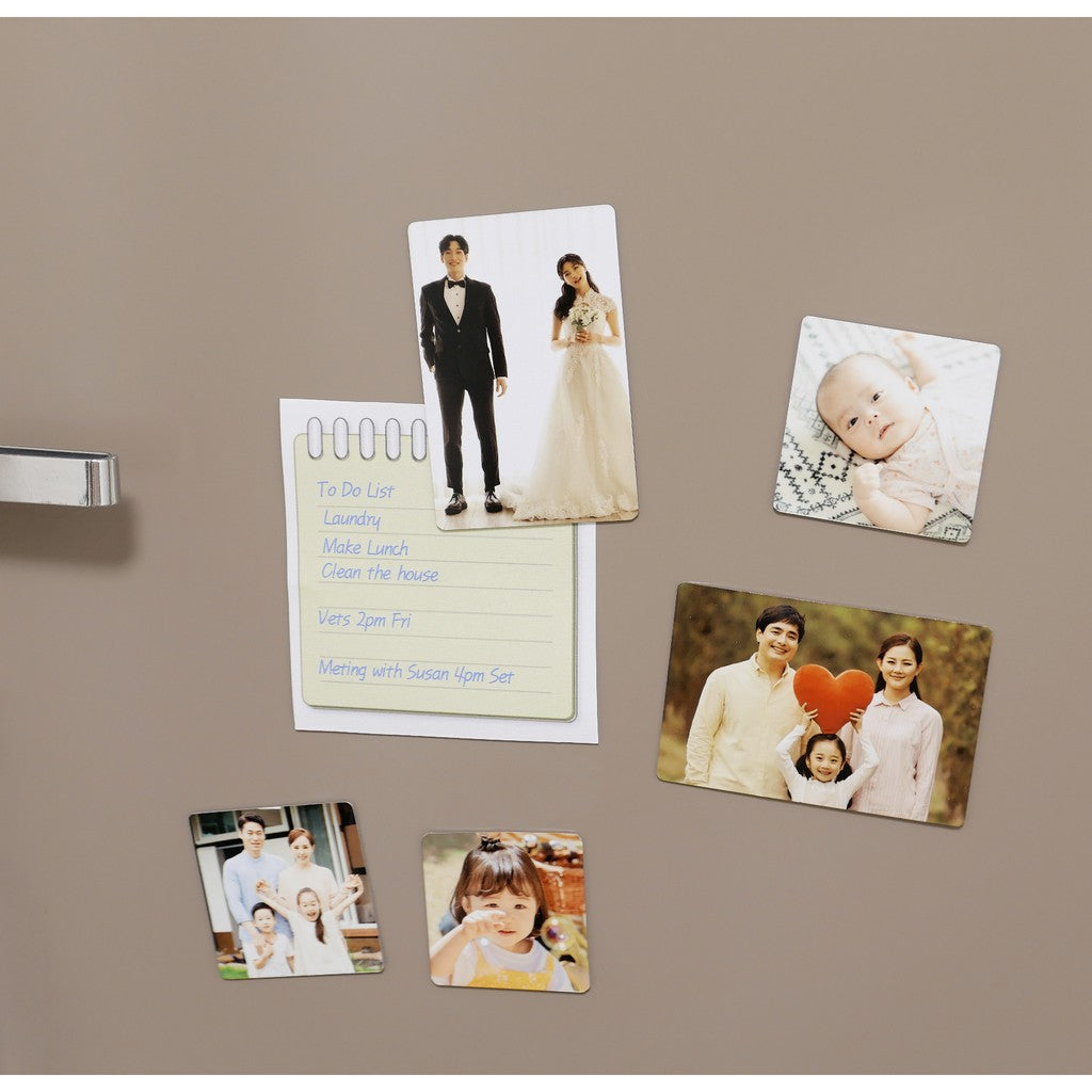 Single Refrigerator Magnet